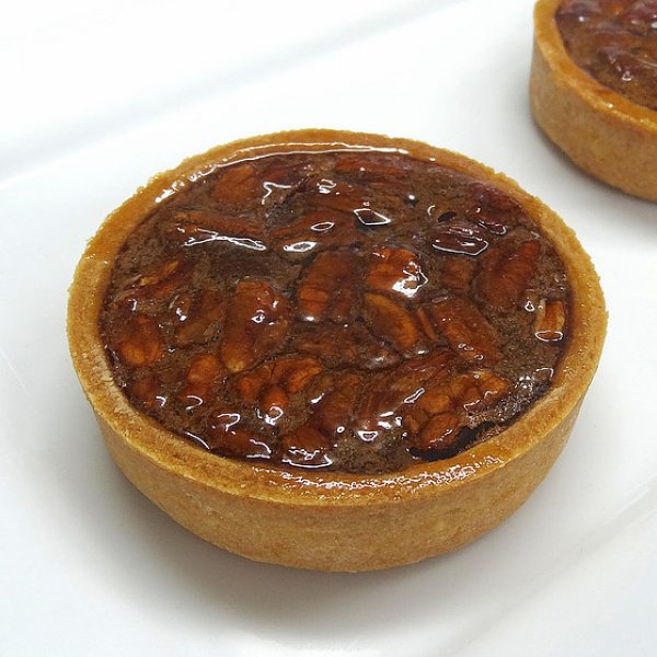 Individual Chocolate & Pecan Tart